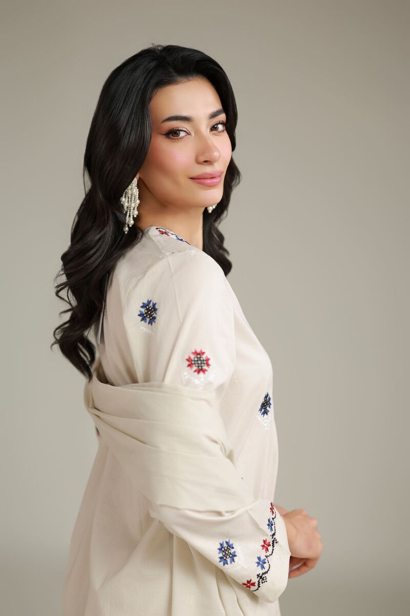 Embroidered Lawn Dupatta