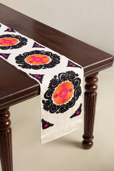 Dyed Embroidered Cotton Duck 12x96in Table Runner