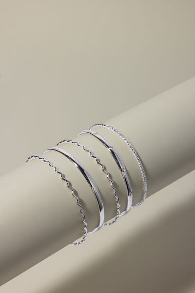 Solid Metal Set Of 5 Bracelet