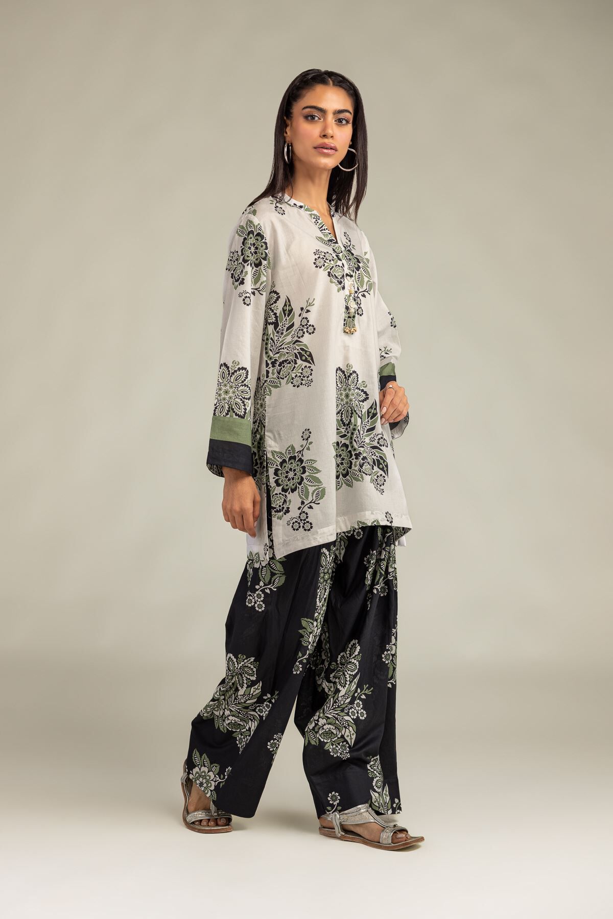 Khaadi - Floral Black Shalwar