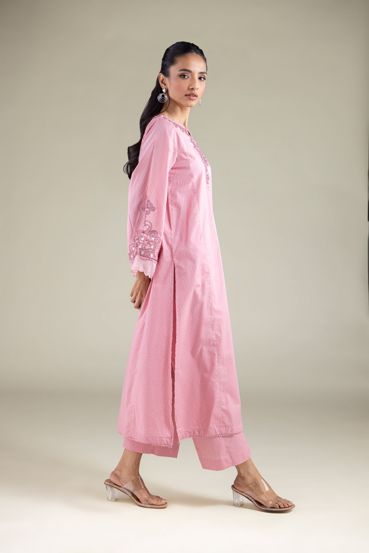 Embroidered Cotton Dobby Straight Solid Pants - 1-26-146-A-C-VG