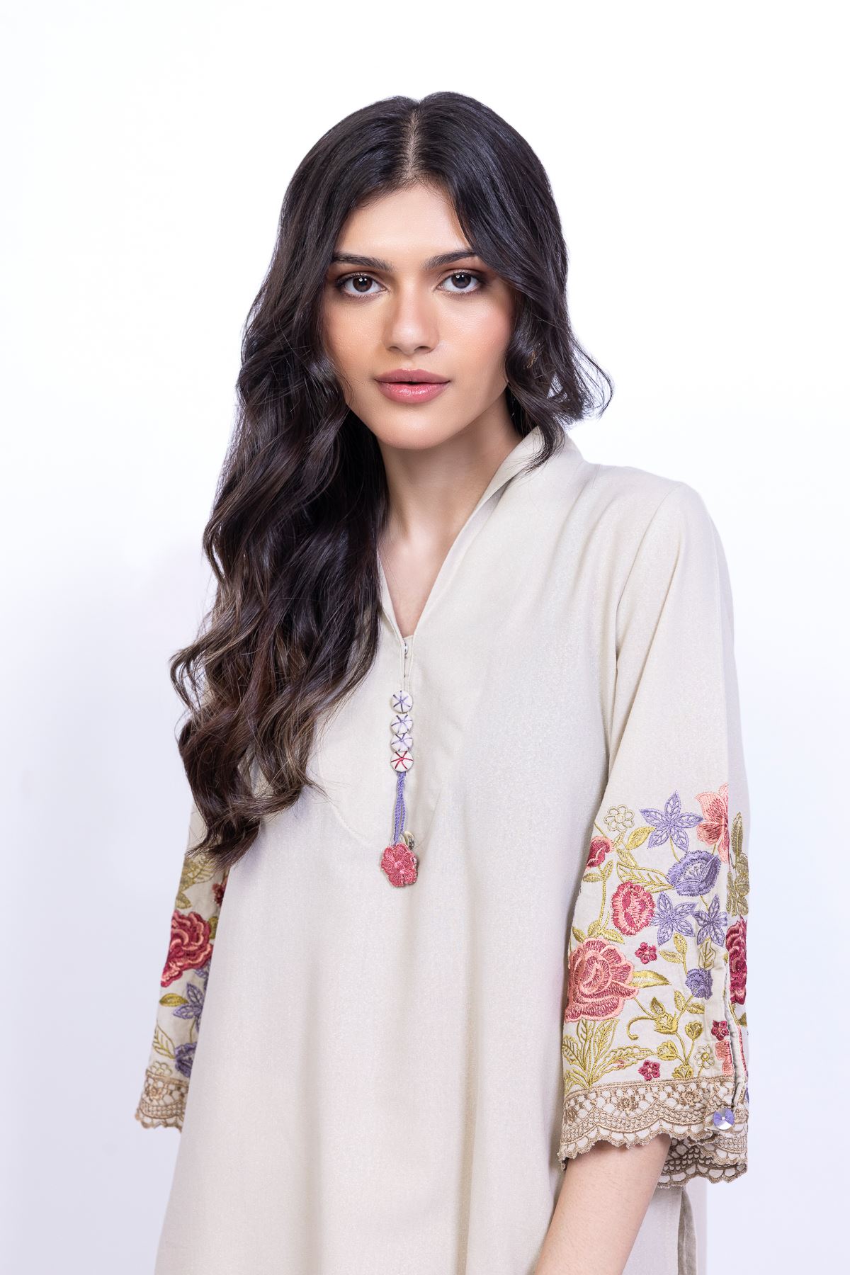 Embroidered Karandi Kurta - 25-09-11E5-05TB-VG