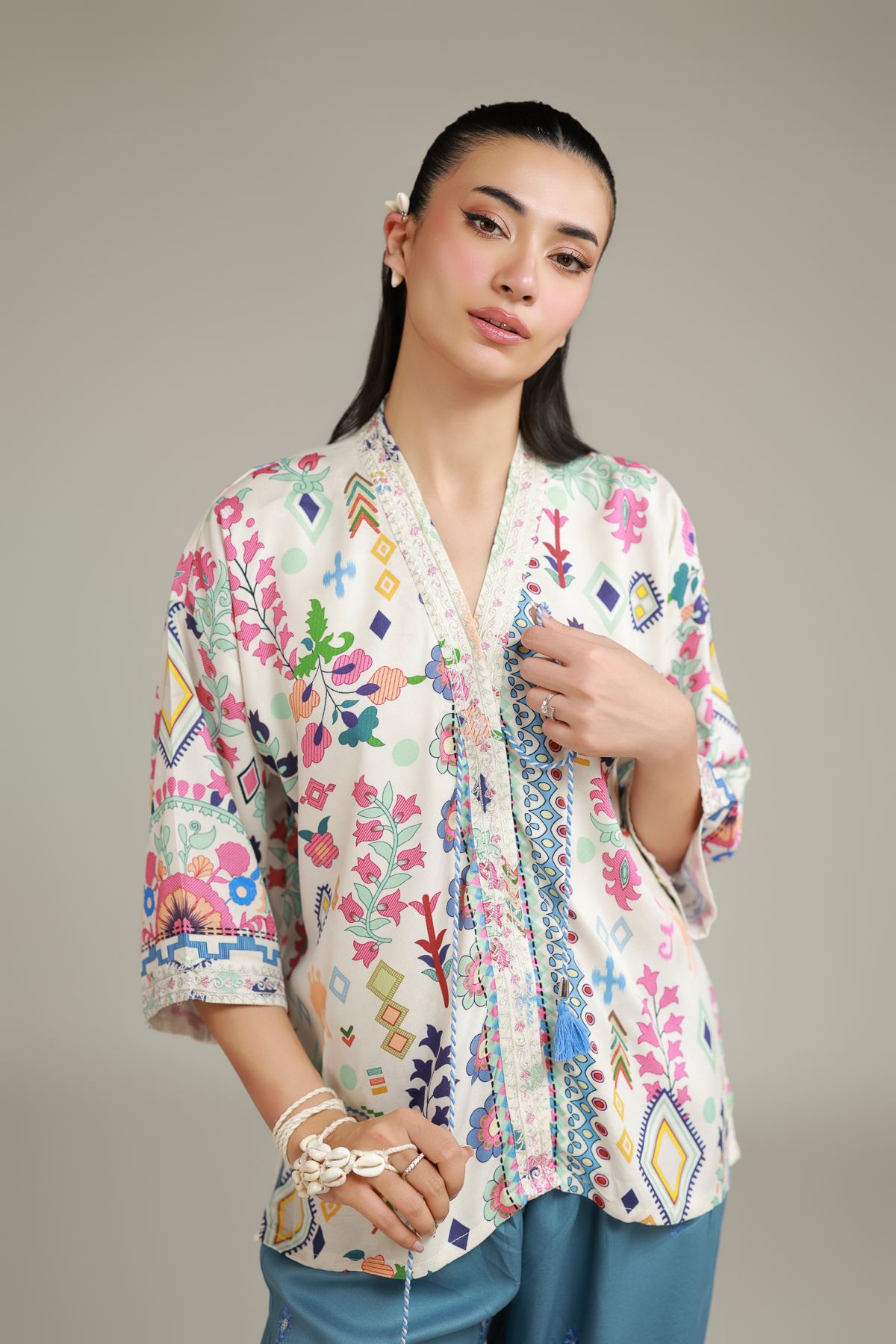Embroidered Viscose Crepe Floral V-Neck Tunic - 6-26-103-B-A-VG