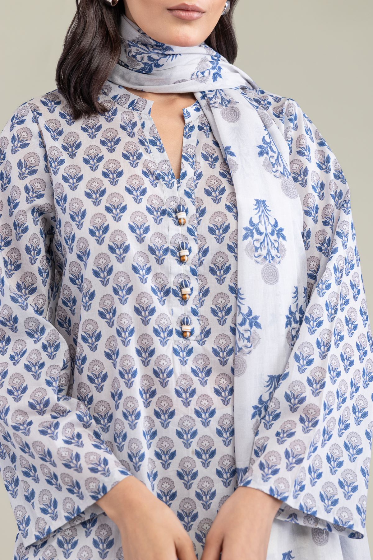 Printed Lawn Fabrics 3 Piece - A22-26-201FC1-VG