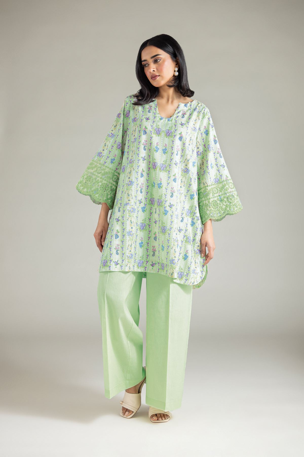 Embroidered Textured Lawn Tailored Lawn Set - T-A112-26-120EA2-VG