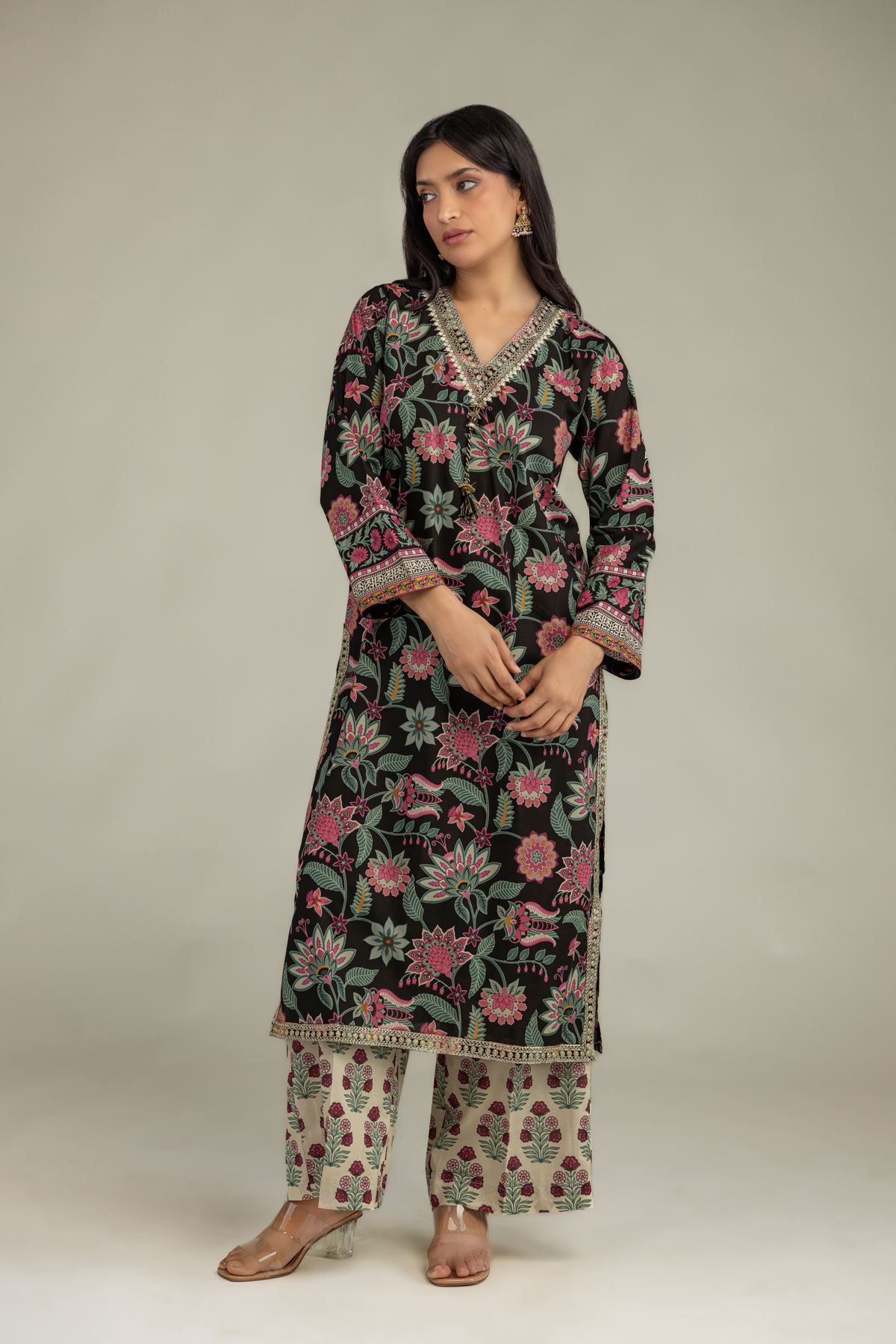 Embroidered Cambric Floral Cambric Pants - 1-26-102-A-F-VG