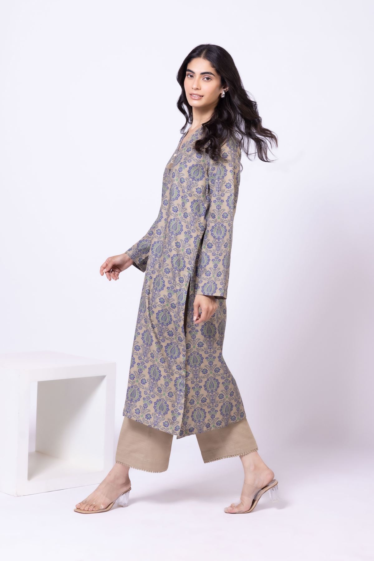 Printed Khaddar Kurta - 25-09-11E14-08TA-VG