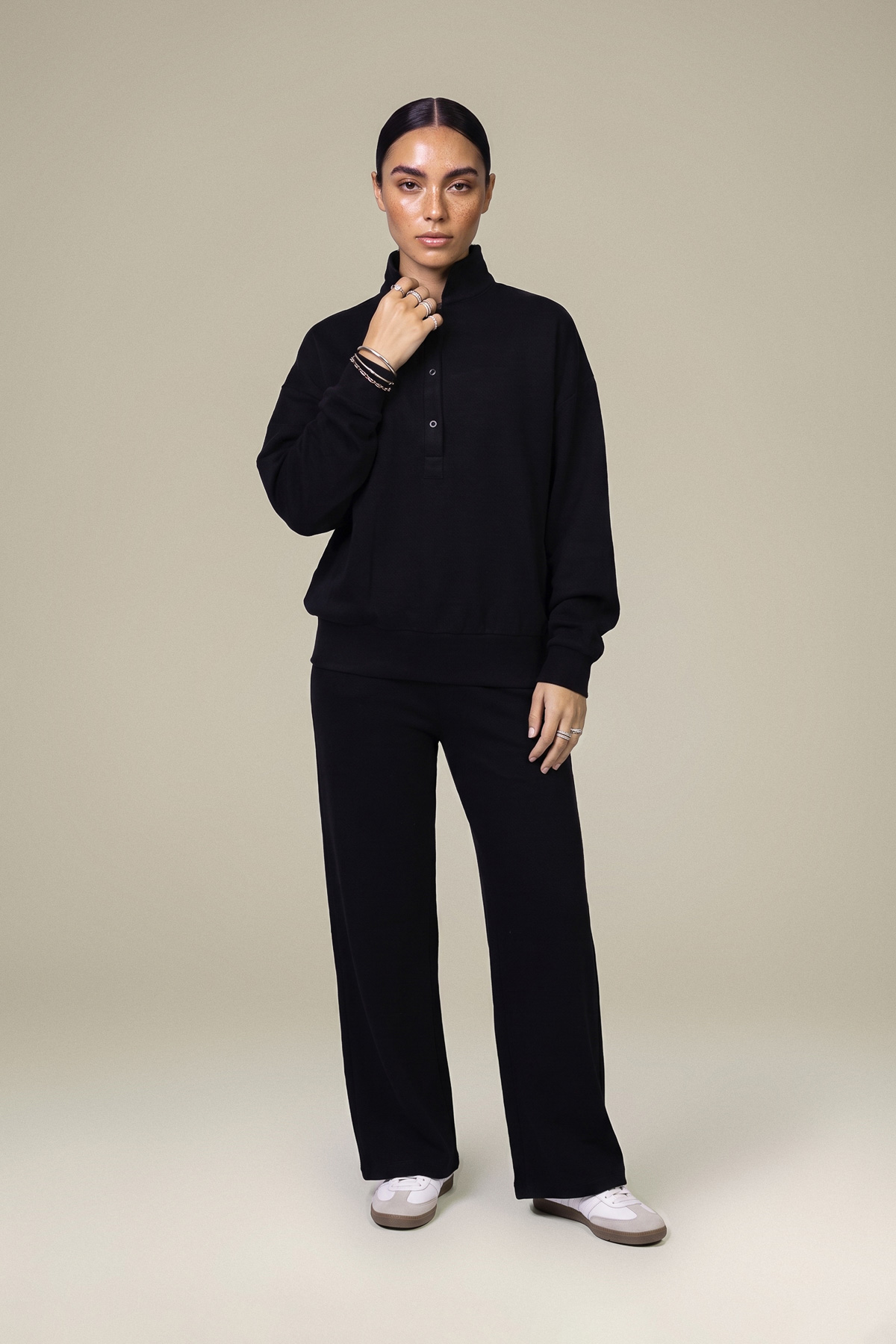 Dyed Textured Cotton Black Cotton Sweatshirt - 2-26-308-A-G1-VG