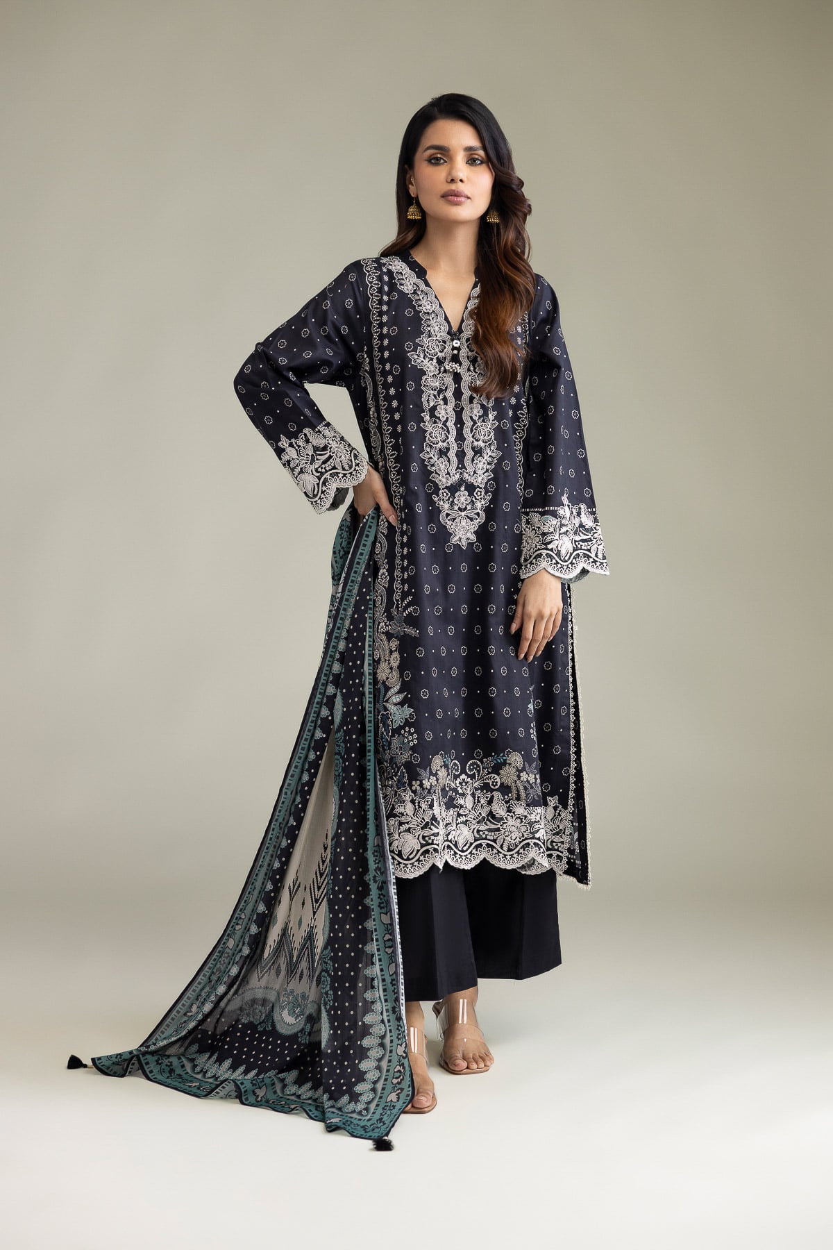 Embroidered Lawn Fabrics 3 Piece - T-A33-26-207FD1-VG