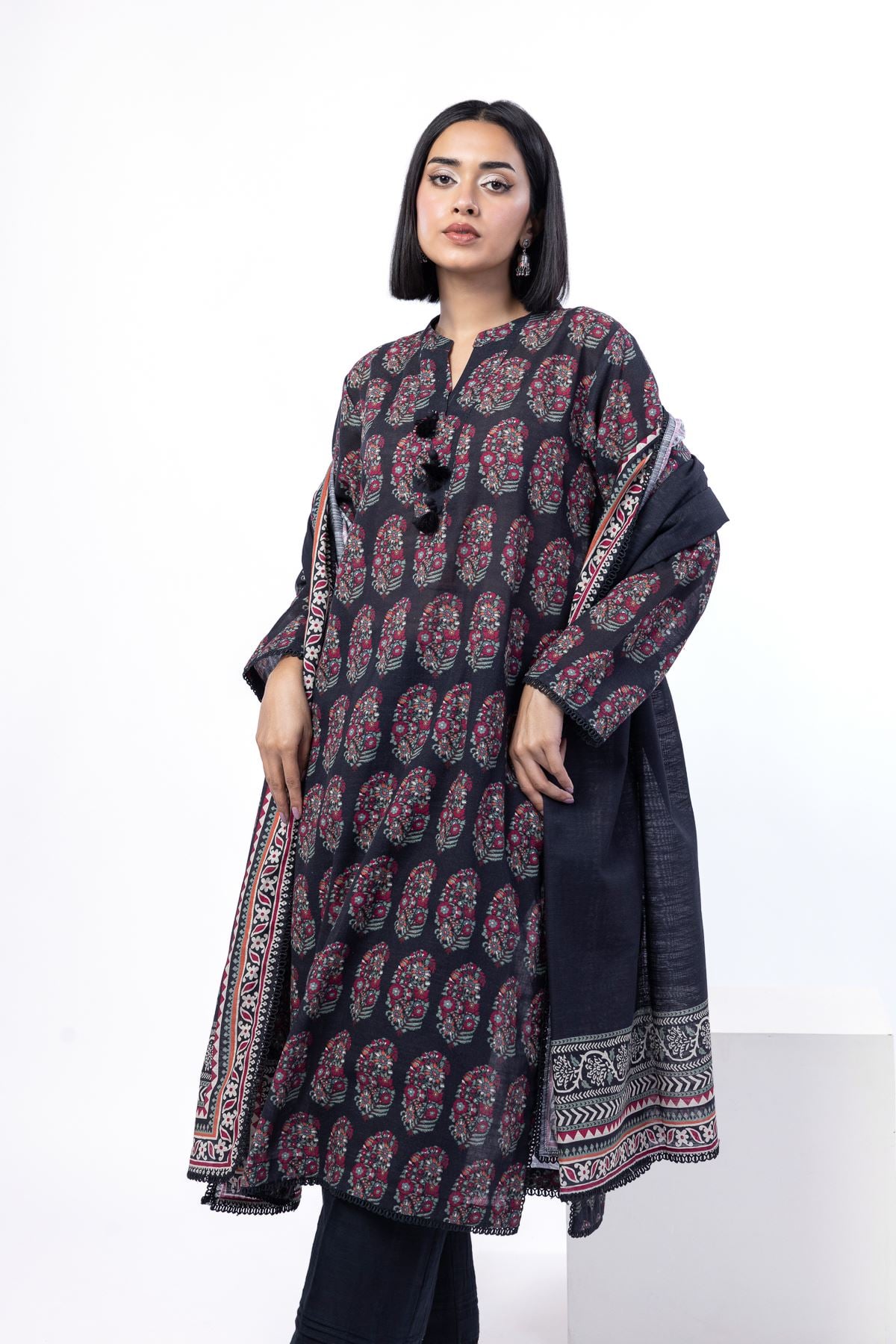 Printed Light Khaddar Fabrics 3 Piece - LKW23A-VG