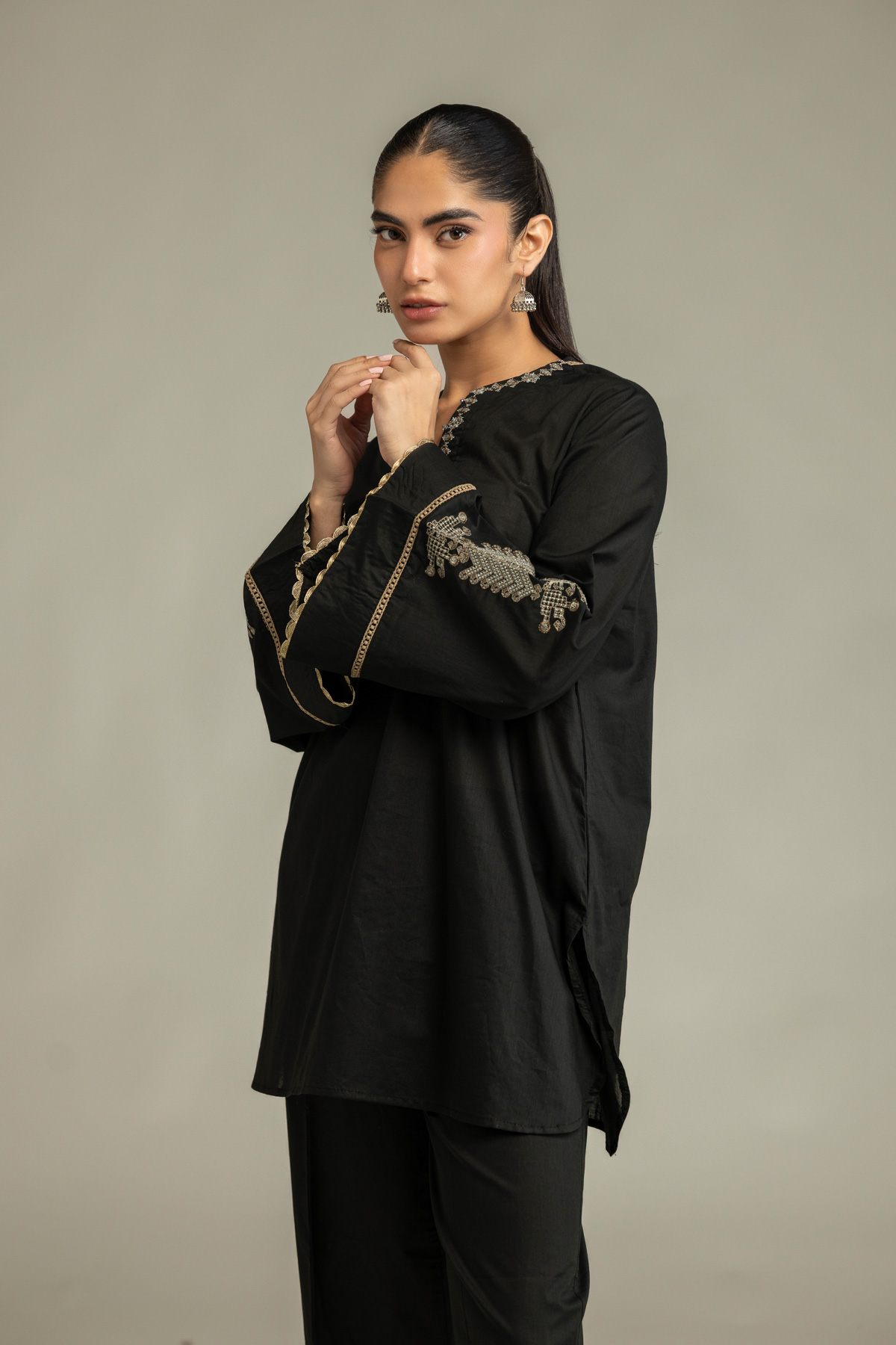 Embroidered Cambric V-Neck Black Kurta - 1-26-102-A-F-VG