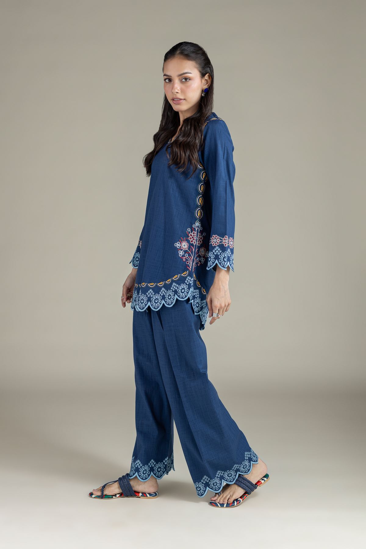 Embroidered Heavy Textured Cotton Kurta - OTD4-EX22-10TA-VG