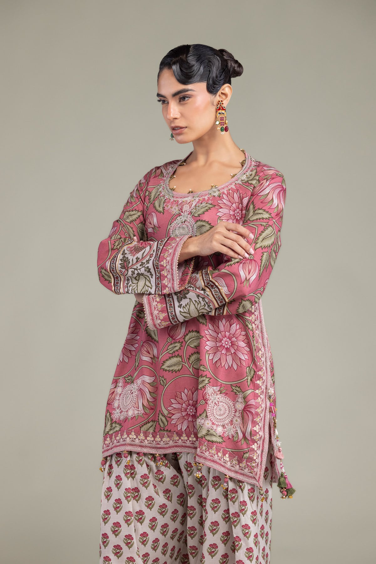 Embroidered Raw Silk Silk Round-Neck Kurta - 1-26-102-A-F-VG