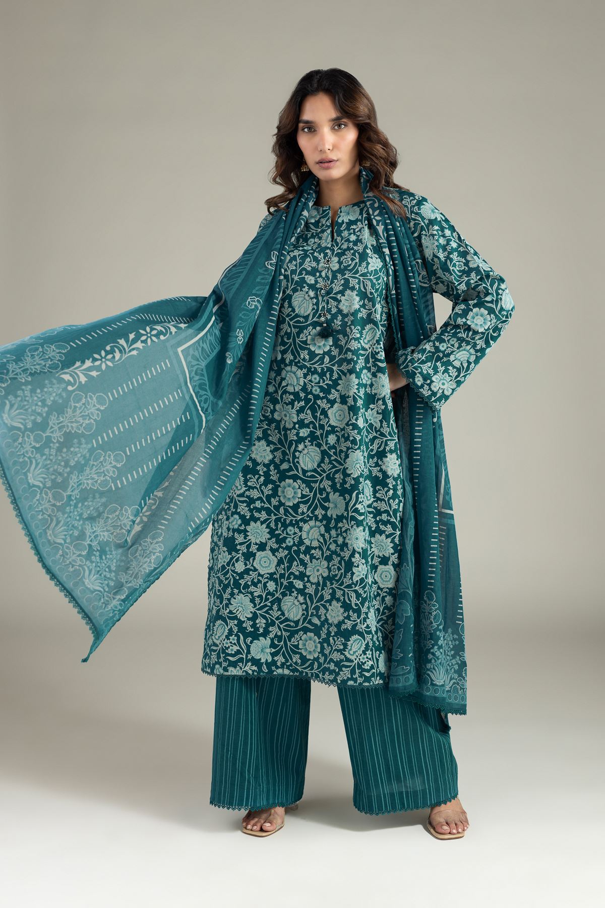 Printed Lawn Tailored 3 Piece - T-A22-26-107FA-VG