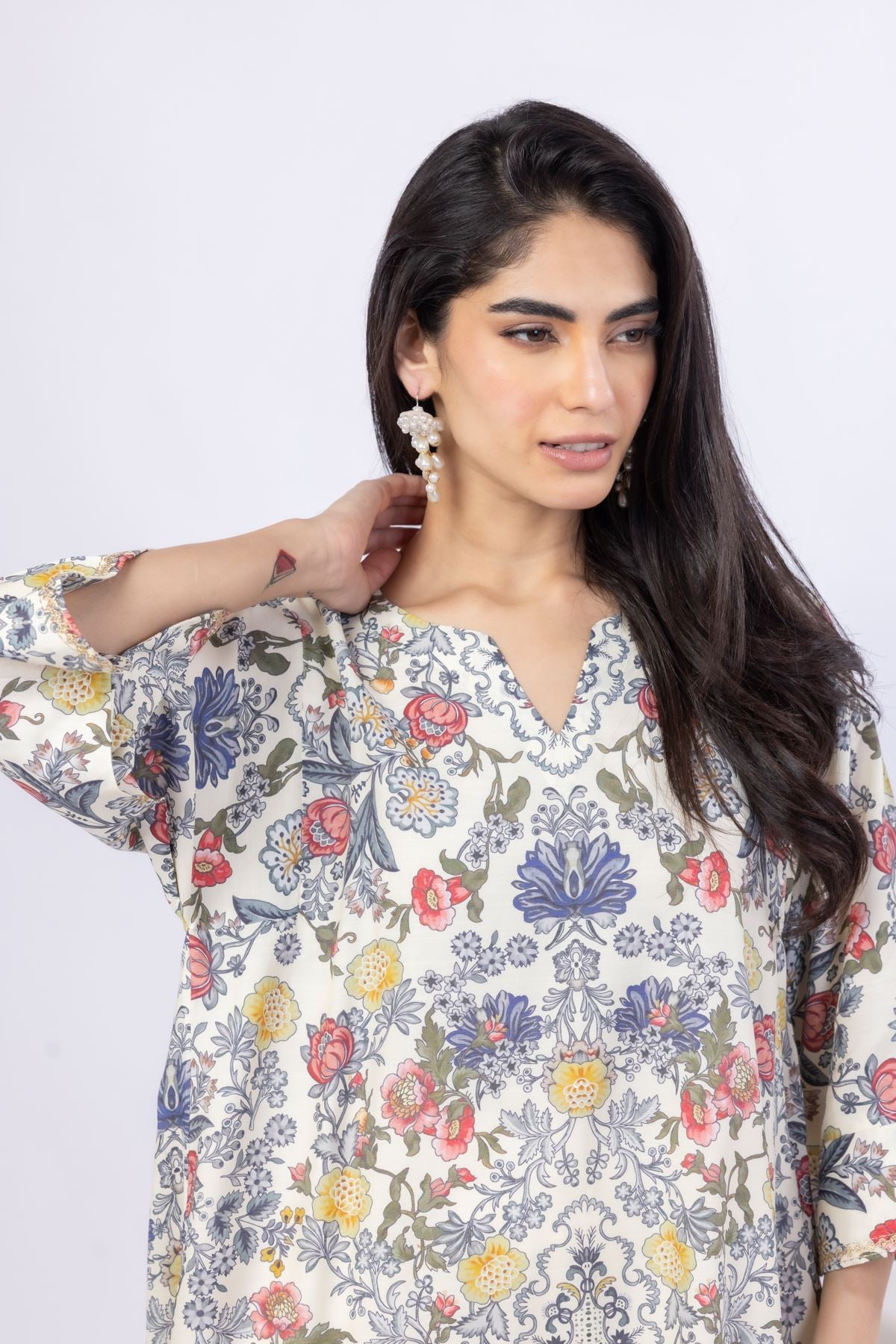 Embroidered Russian Raw Silk Kurta - 25-08K3-08TA-VG