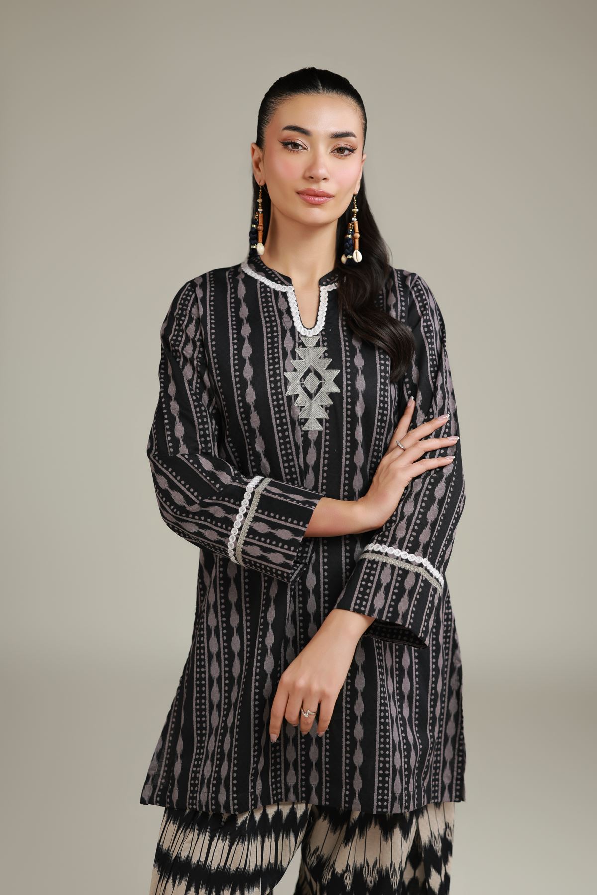 Embroidered Cotton Dobby Short Cotton Kurta - 1-26-132-A-A-VG
