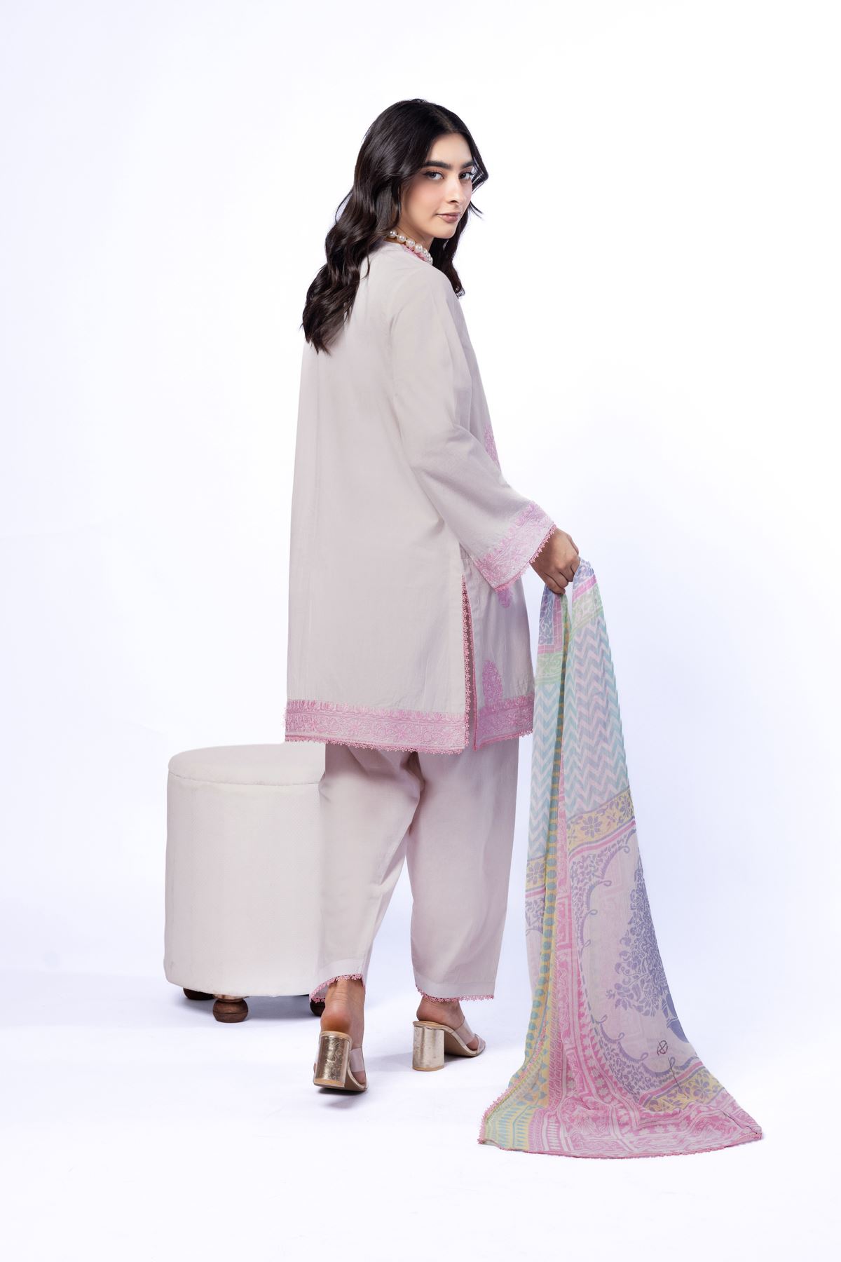 Embroidered Cotton Dobby Tailored 3 Piece - T-A22-26-109FJ2-VG