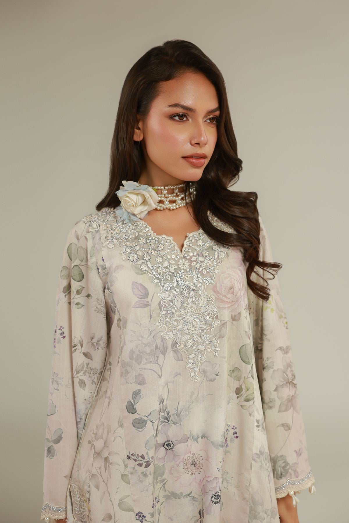 Embroidered Raw Silk Floral Co-ords Set - 1-26-122-A-A-VG