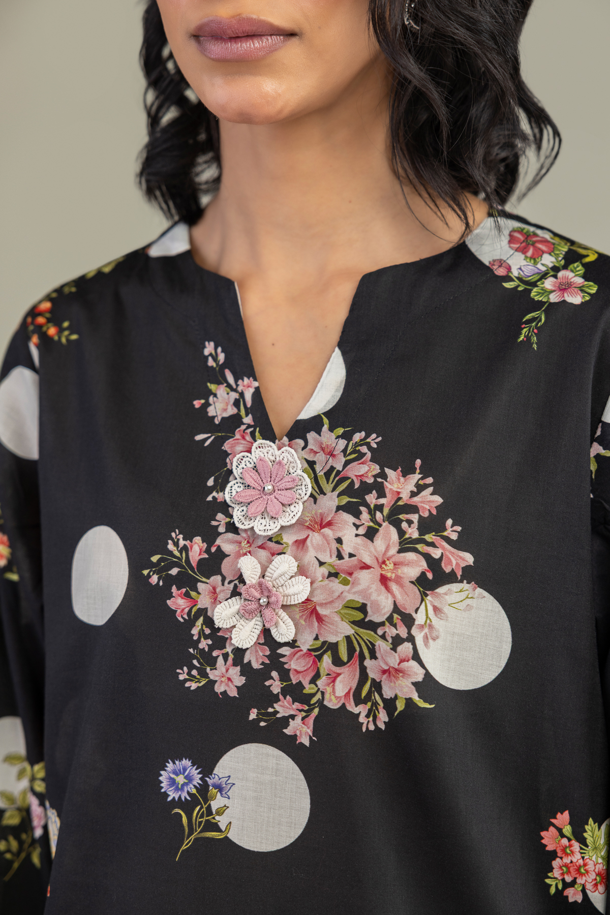 Embroidered Cambric Black Cambric Kurta - 1-26-240-A-G1-VG