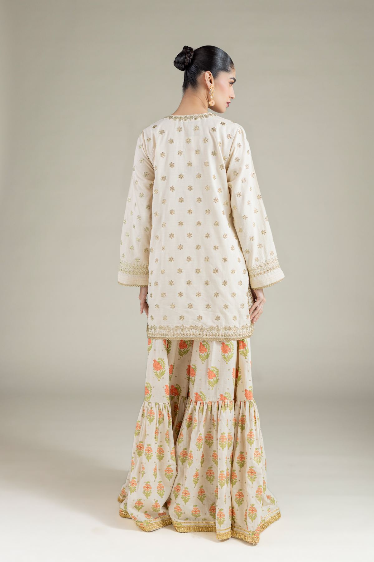 Embroidered Raw Silk Kurta - 25-09-10E4-10TB-VG