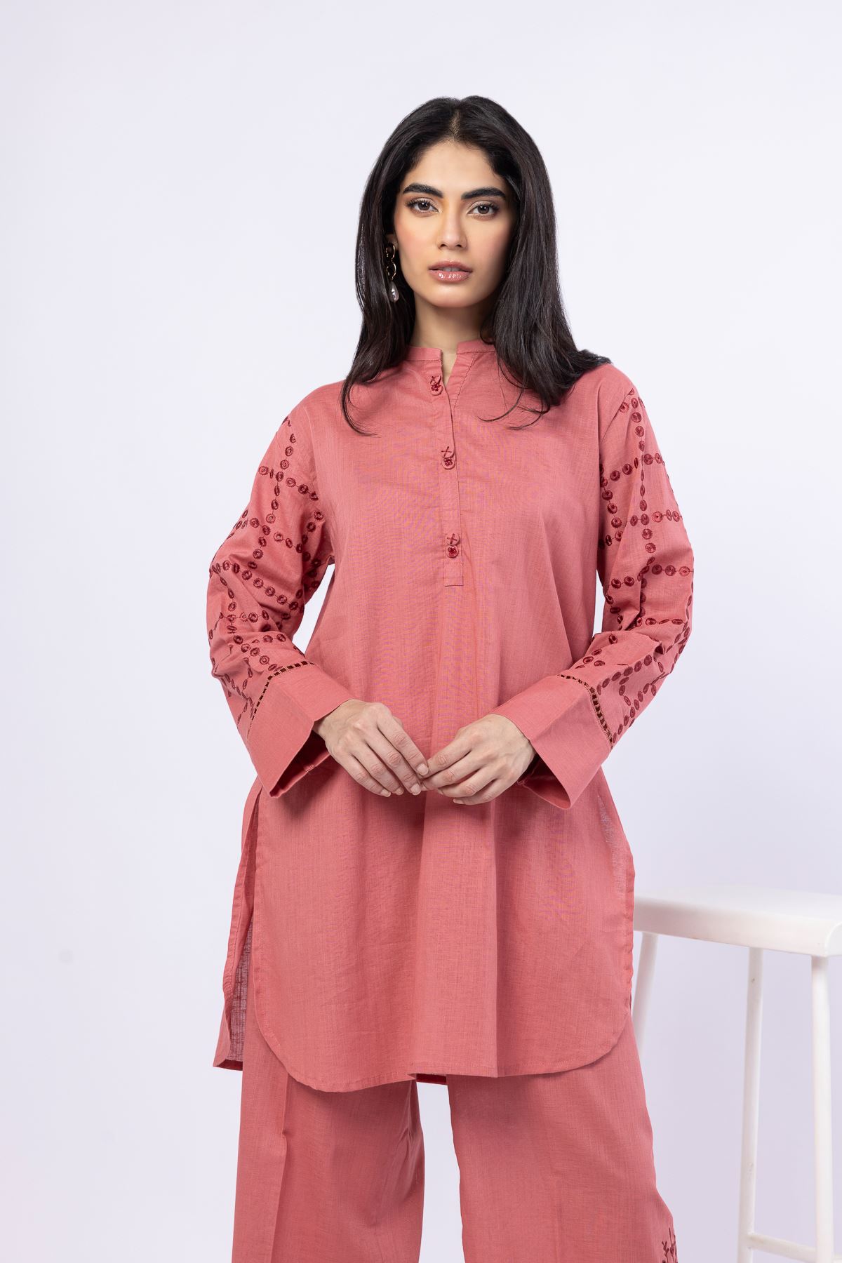 Embroidered Linen Cotton Kurta - 25-10-10E7-05TA-VG