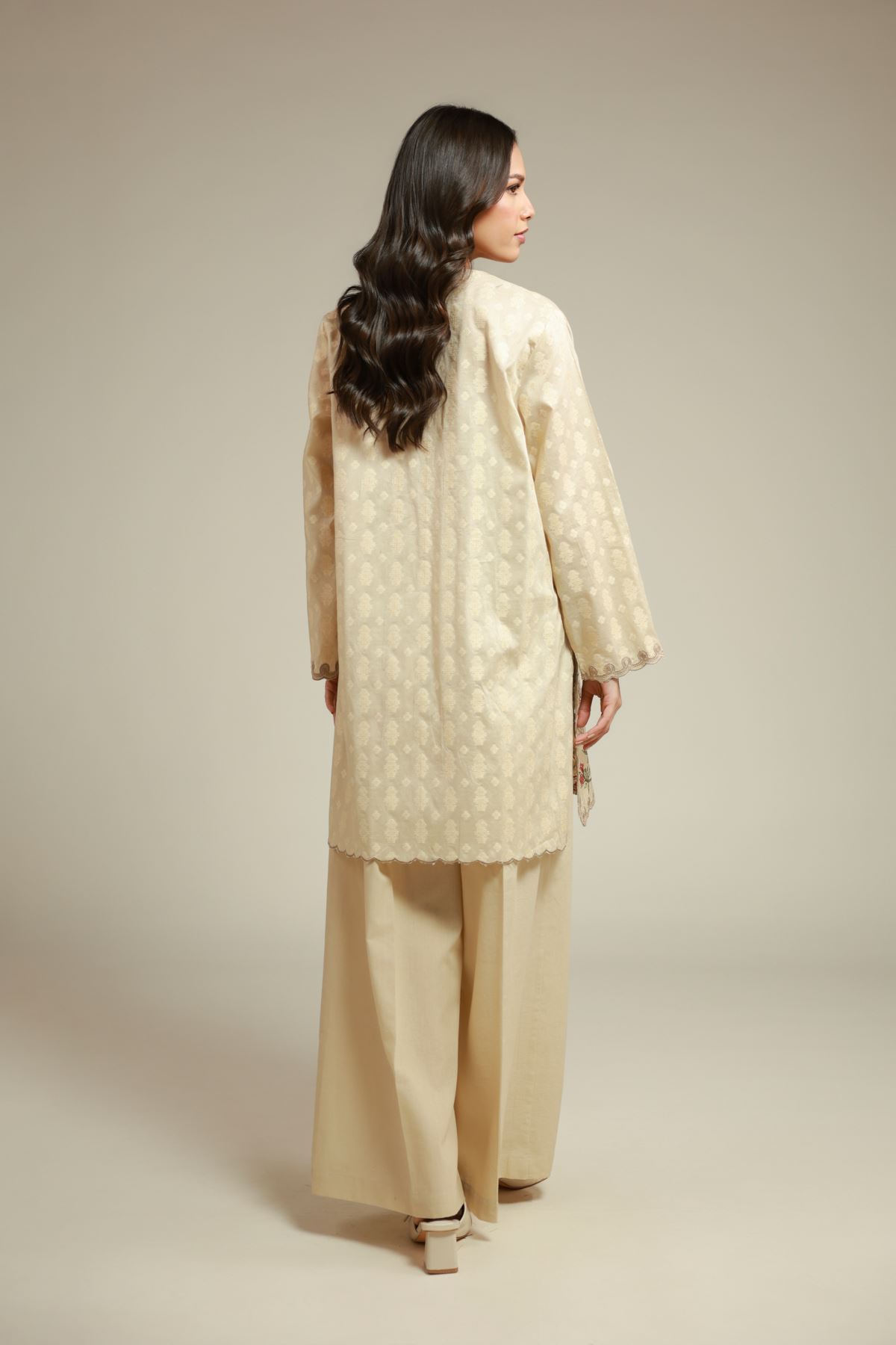 Embroidered Broshia Fabrics 2 Piece - A33-26-110FB2-VG