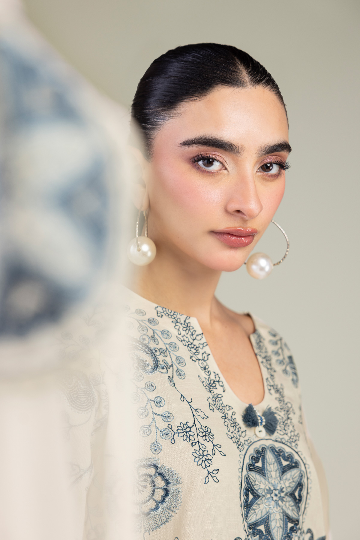 Embroidered Chiffon Off-White Chiffon Dupatta - 1-26-309-B-D1-VG