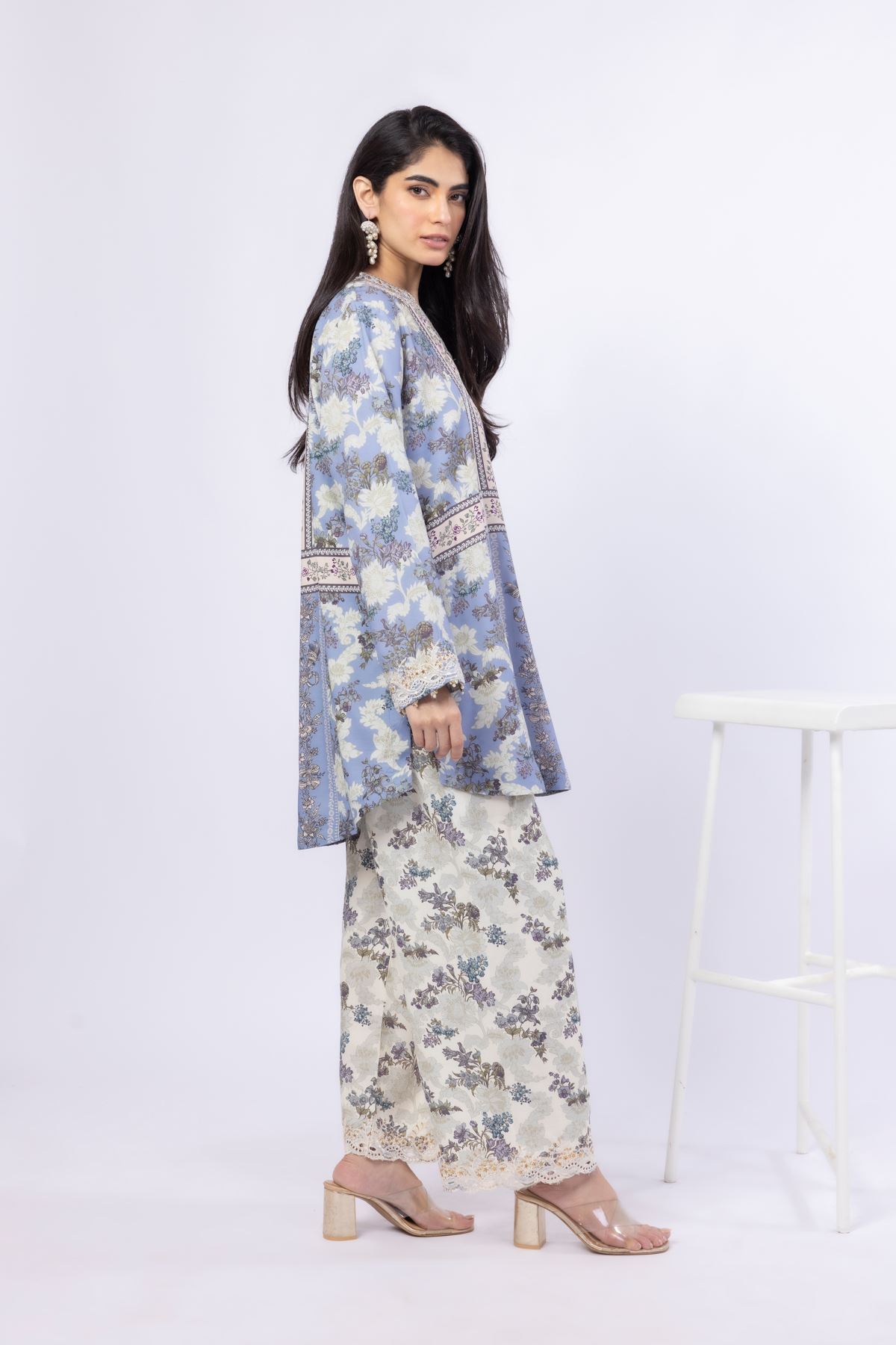 Embroidered Russian Raw Silk Kurta - 25-08-8E1-01TB-VG