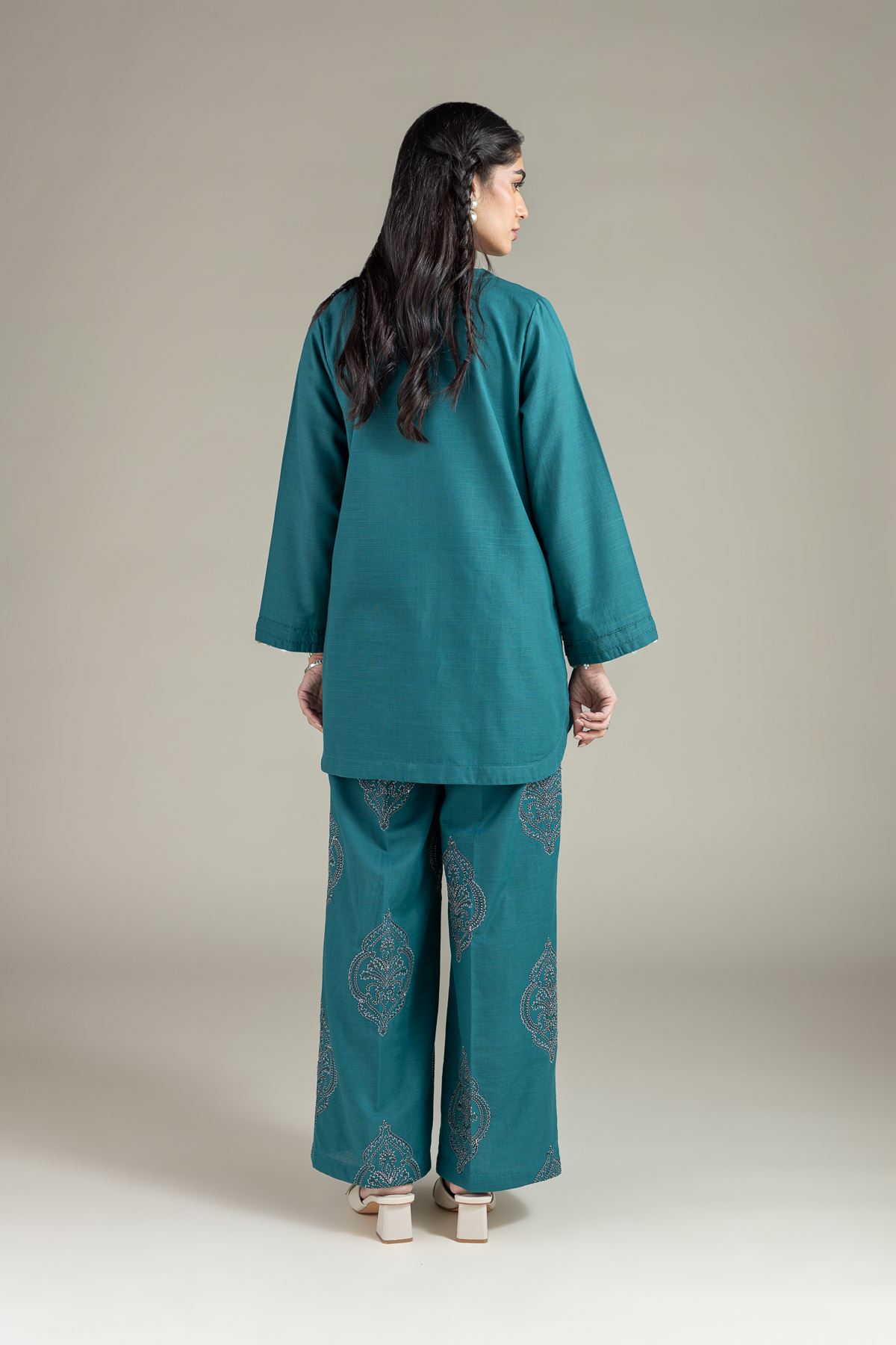 Dyed Khaddar Kurta - 25-10-12E6-03TA-VG