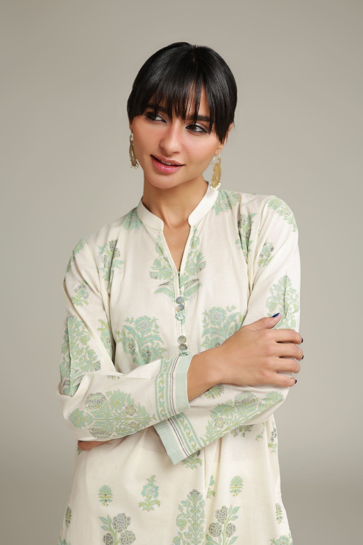 Printed Cambric Floral Tassel Kurta - T-A22-26-118FE2-VG