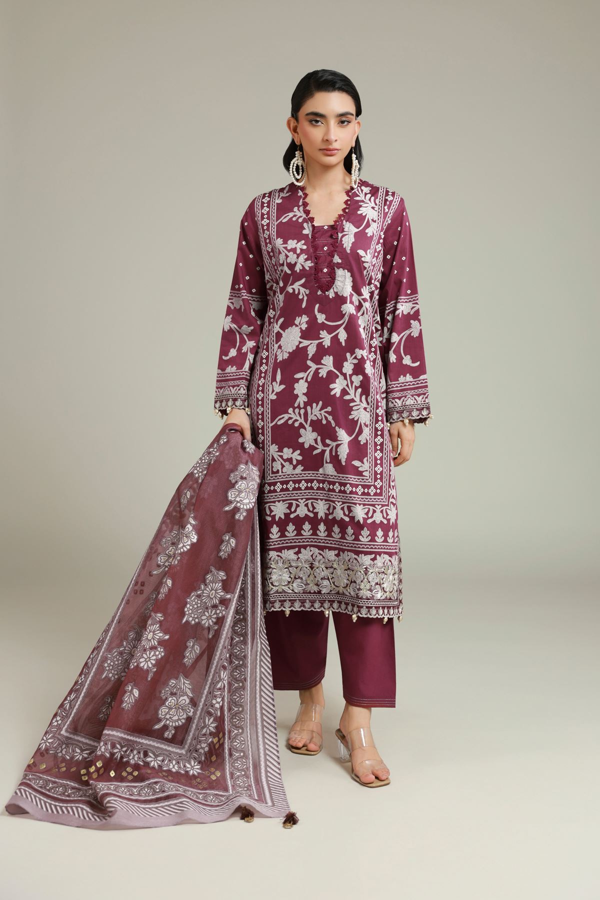Embroidered Cambric Fabrics 3 Piece - A33-26-103FJ2-VG