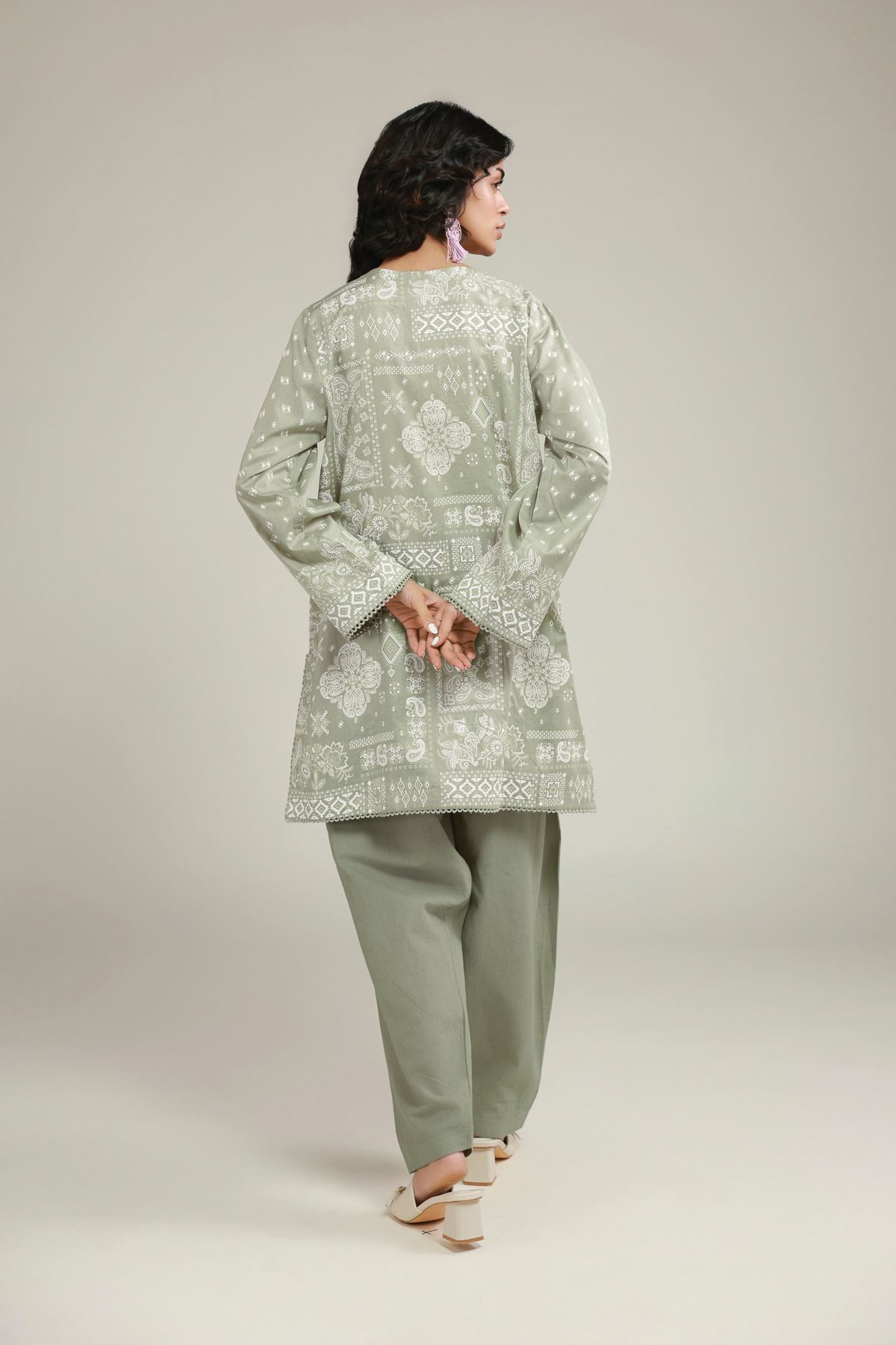 Embroidered Lawn Fabrics 2 Piece - A112-26-103EE1-VG