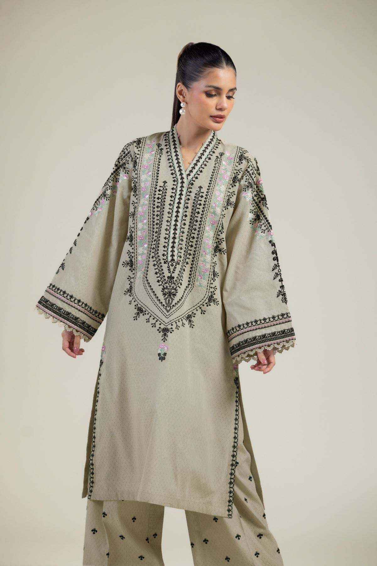 Embroidered Cotton Dobby 2-Piece Tailored Set - 1-26-252-B-A2-VG