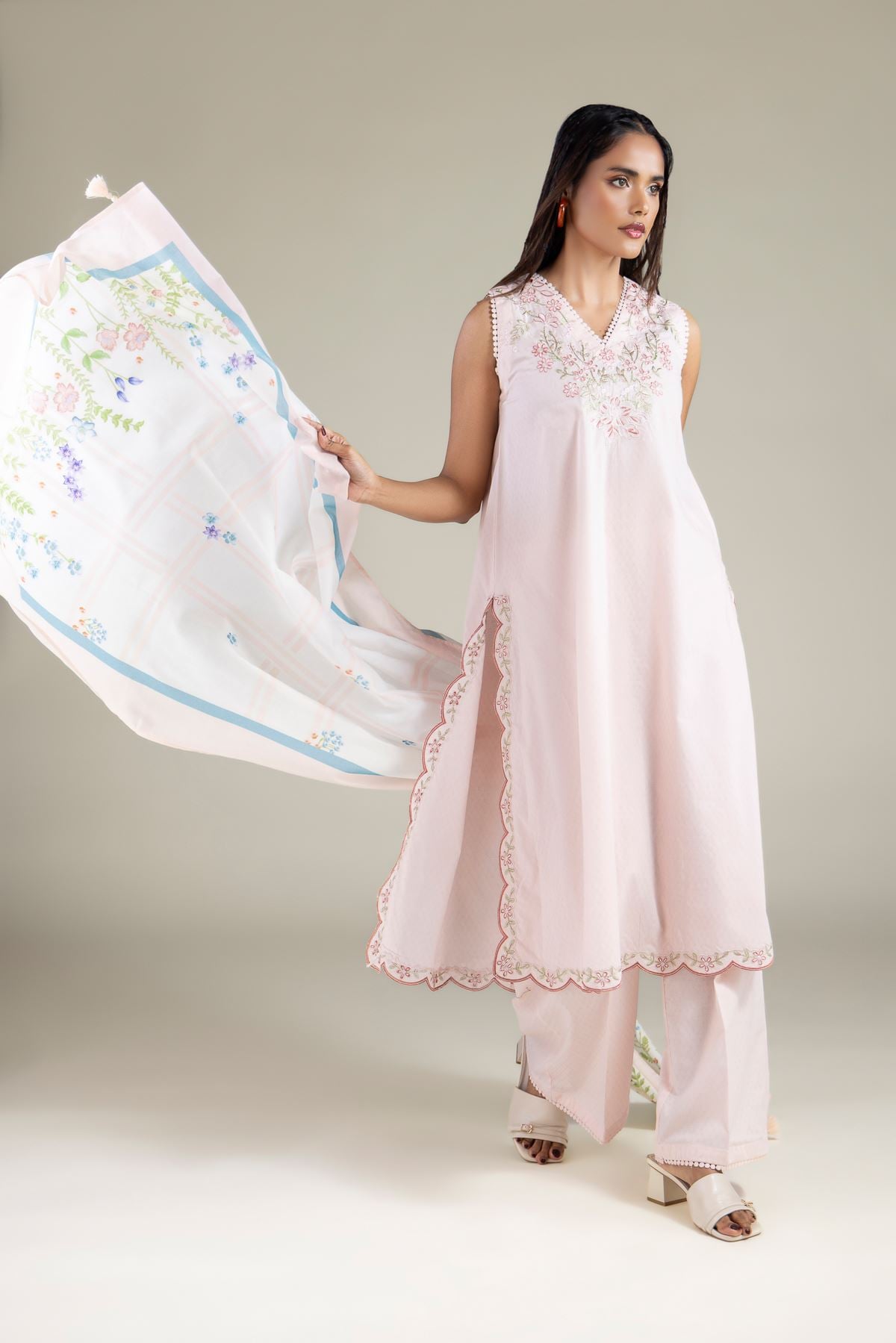 Embroidered Cotton Dobby Relaxed Solid Pants - 1-26-127-A-B-VG