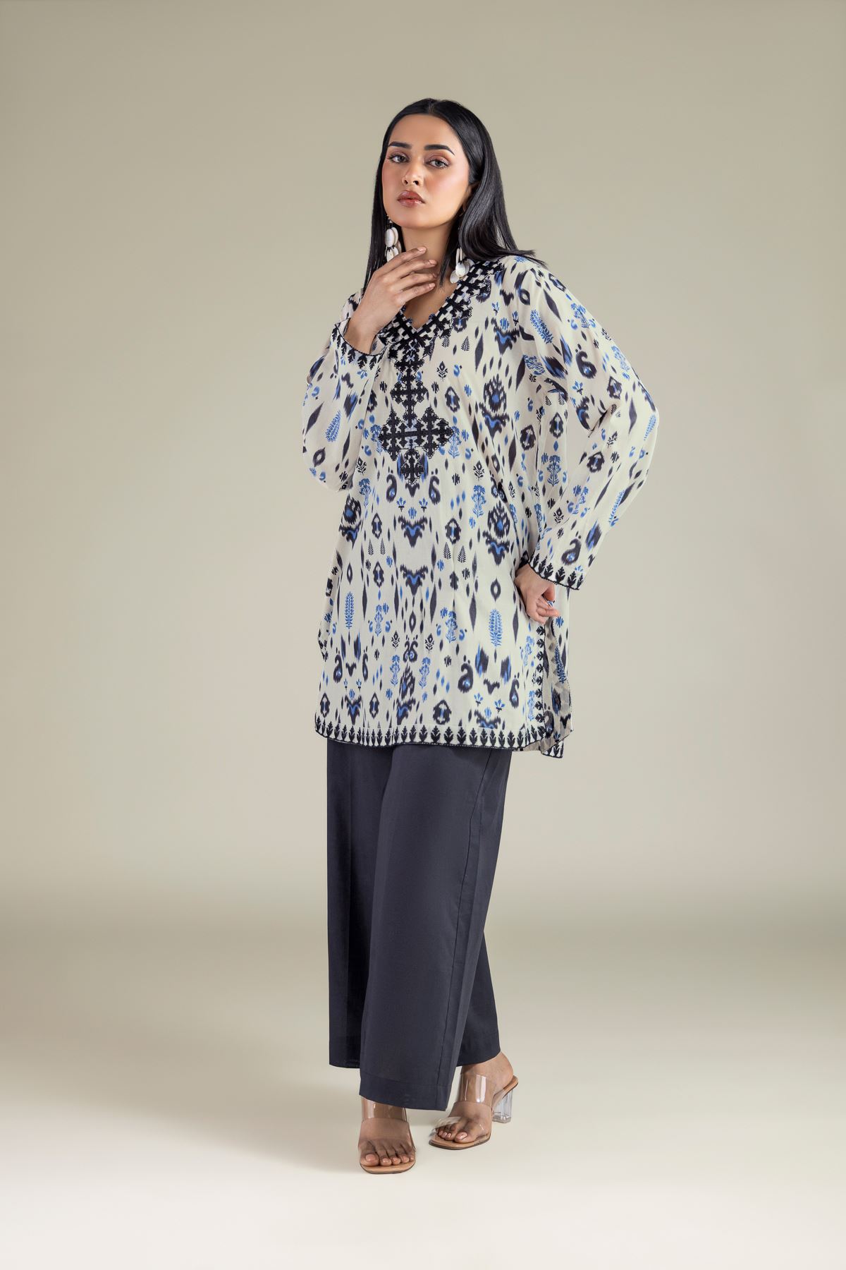 Embroidered Lawn Fabrics 2 Piece | Top and Bottom - A11-26-106FI2-VG