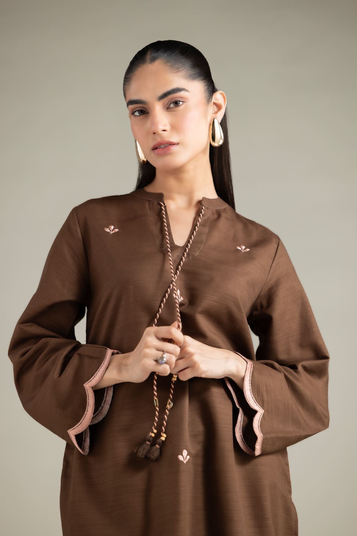 Embroidered Textured Cotton Kurta - 1-26-125-A-E-VG