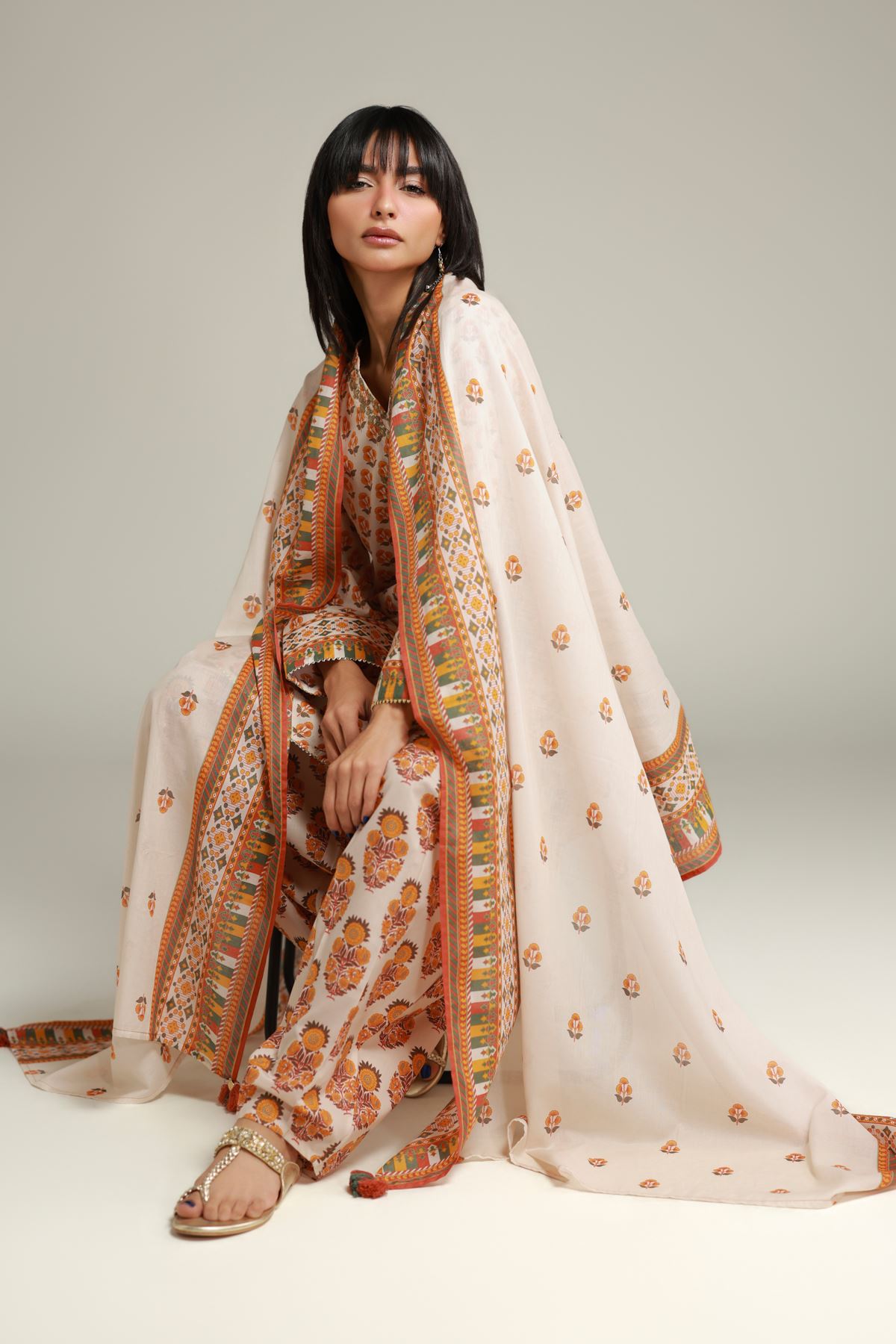 Embroidered Lawn Floral Lawn Dupatta - 1-26-138-A-E-VG