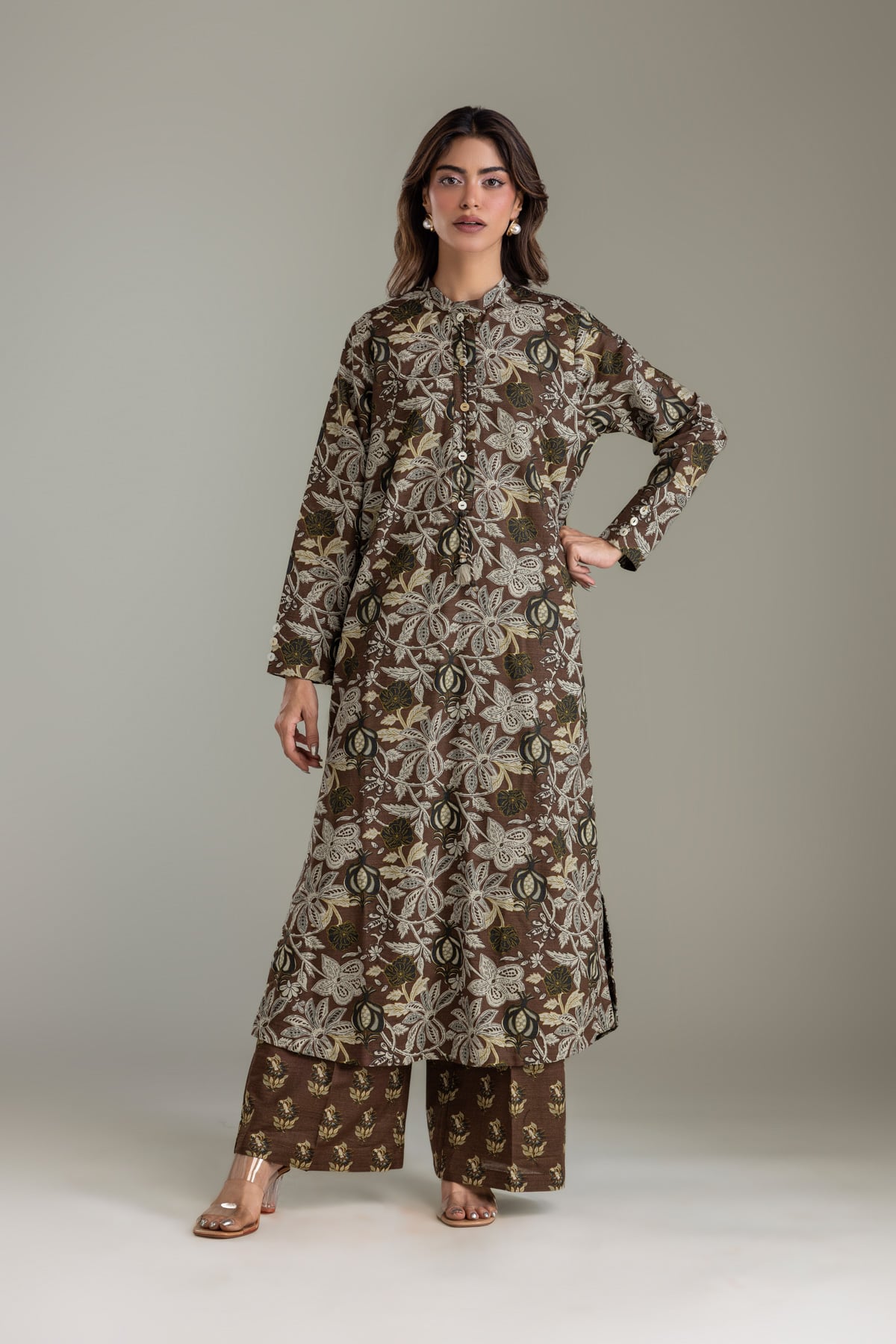 Printed Light Khaddar Pants - 2-26-202-A-D-VG