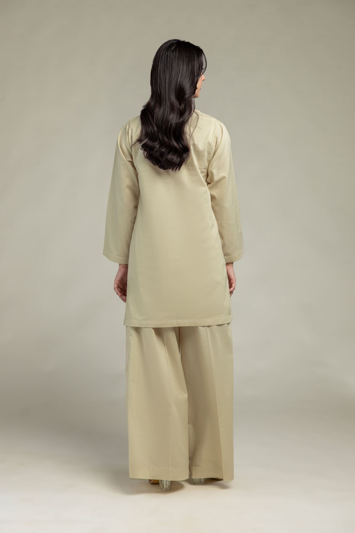 Cambric Cambric V-Neck Kurta - 1-26-301-B-I1-VG