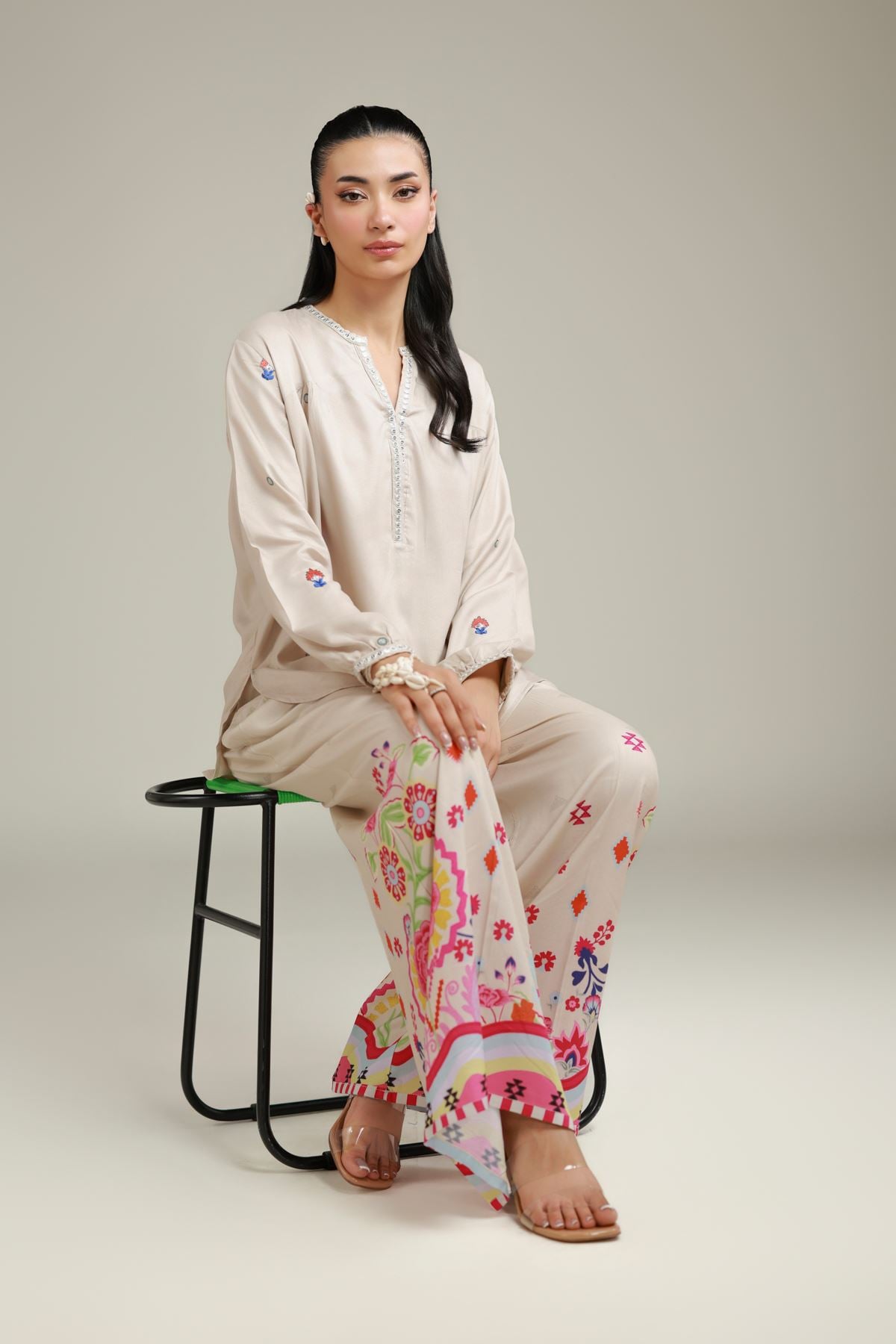 Embroidered Viscose Crepe Tunic - 2-26-202-A-D-VG