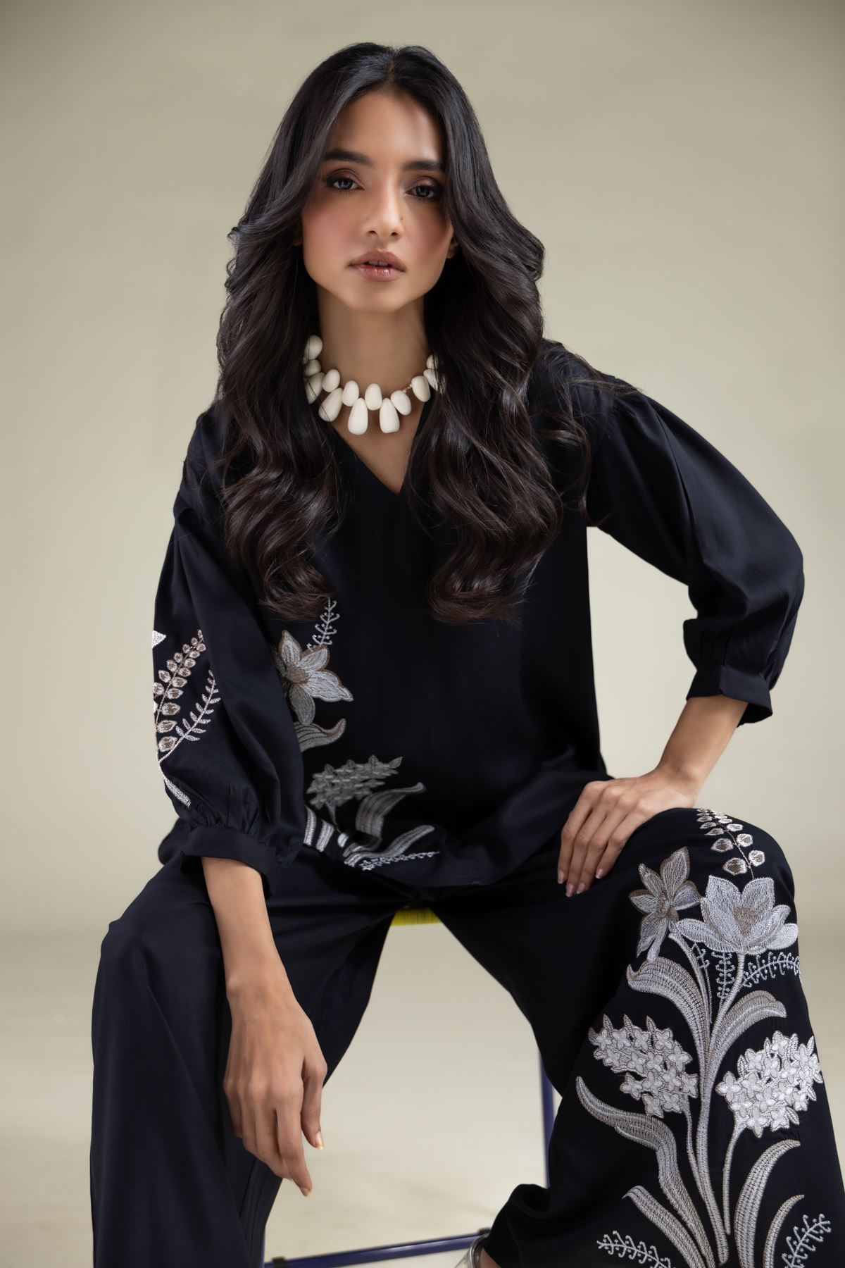 Embroidered Viscose Blouse - 6-26-105-A-F-VG
