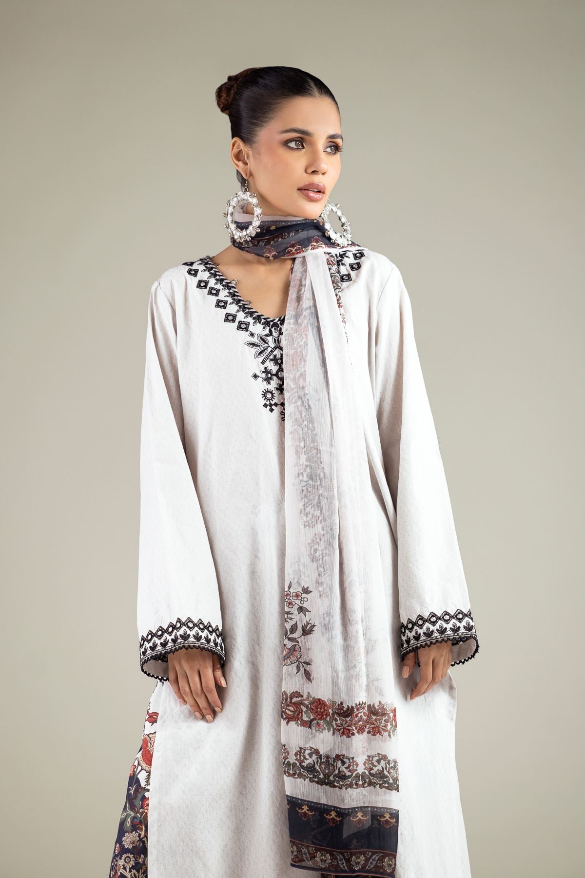 Embroidered Cotton Dobby Tailored 3-Piece Set - T-A11-26-118FI2-VG