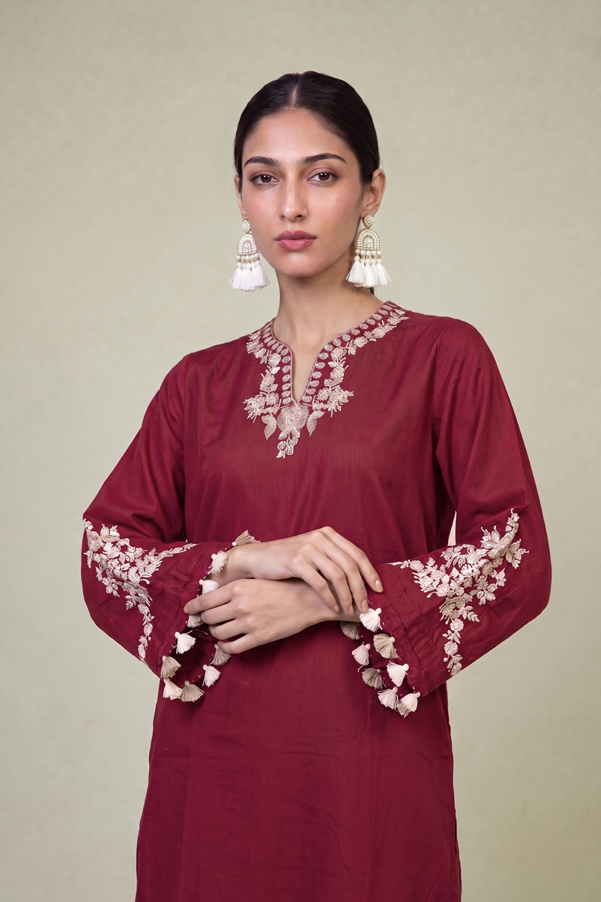 Embroidered Cambric Maroon V-Neck Kurta - 1-26-229-B-F1-VG
