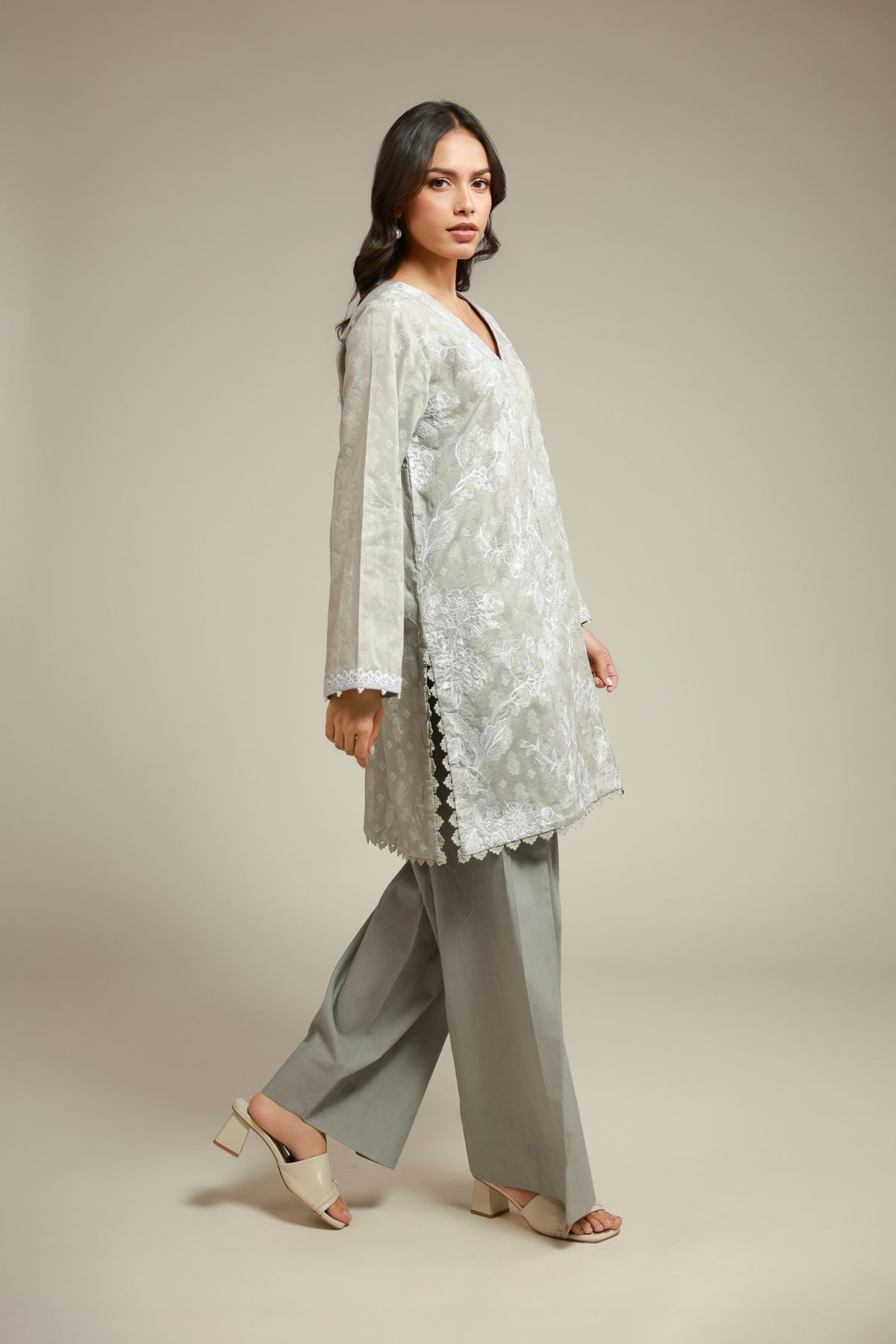Embroidered Broshia Fabrics 2 Piece - A112-26-117EA2-VG
