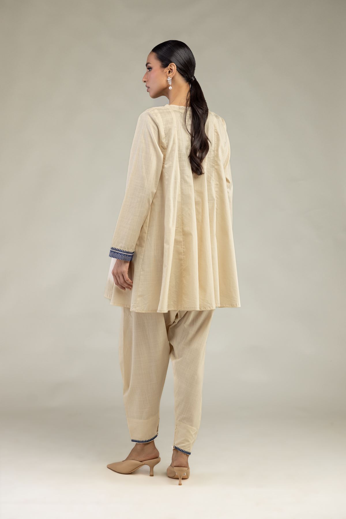 Textured Cotton Embroidered Short Cotton Kurta - 1-26-325-A-I1-VG