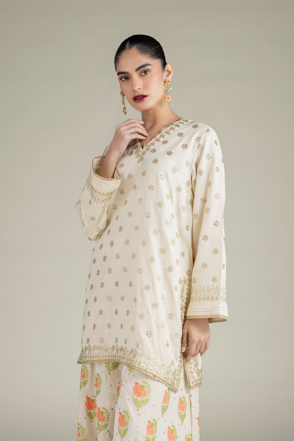 Embroidered Raw Silk Kurta - 25-09-10E4-10TB-VG