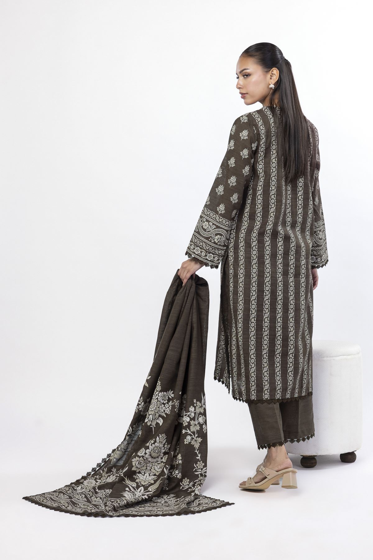 Printed Light Khaddar Fabrics 3 Piece - MT23A-VG