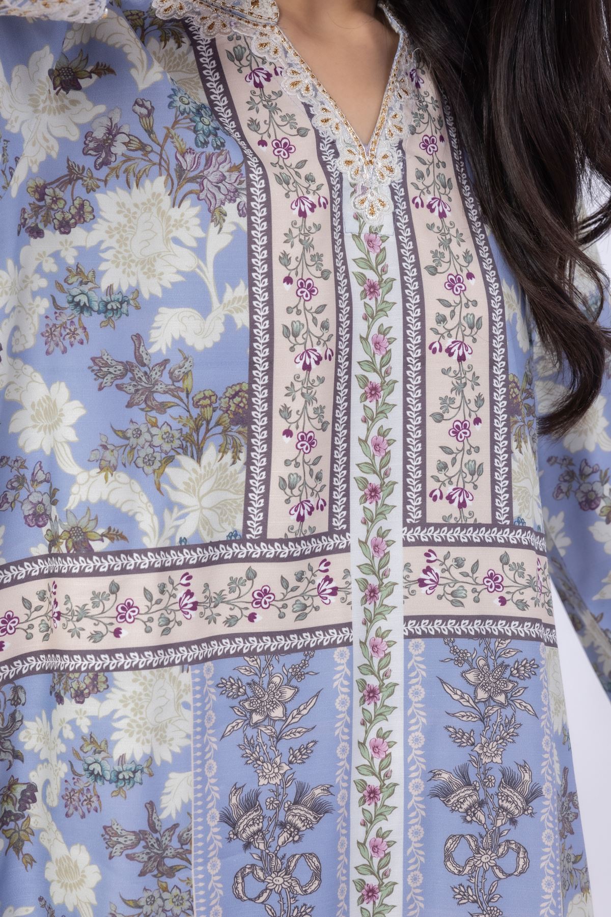 Embroidered Russian Raw Silk Kurta - 25-08-8E1-01TB-VG