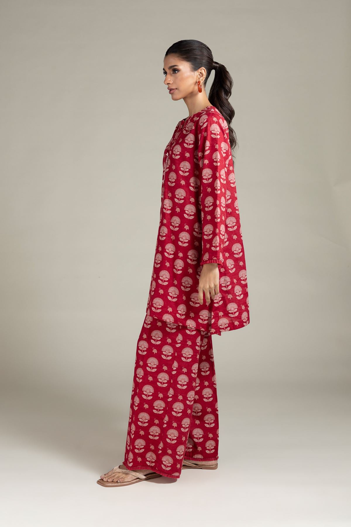 Printed Khaddar Pants - EET24506B-VG