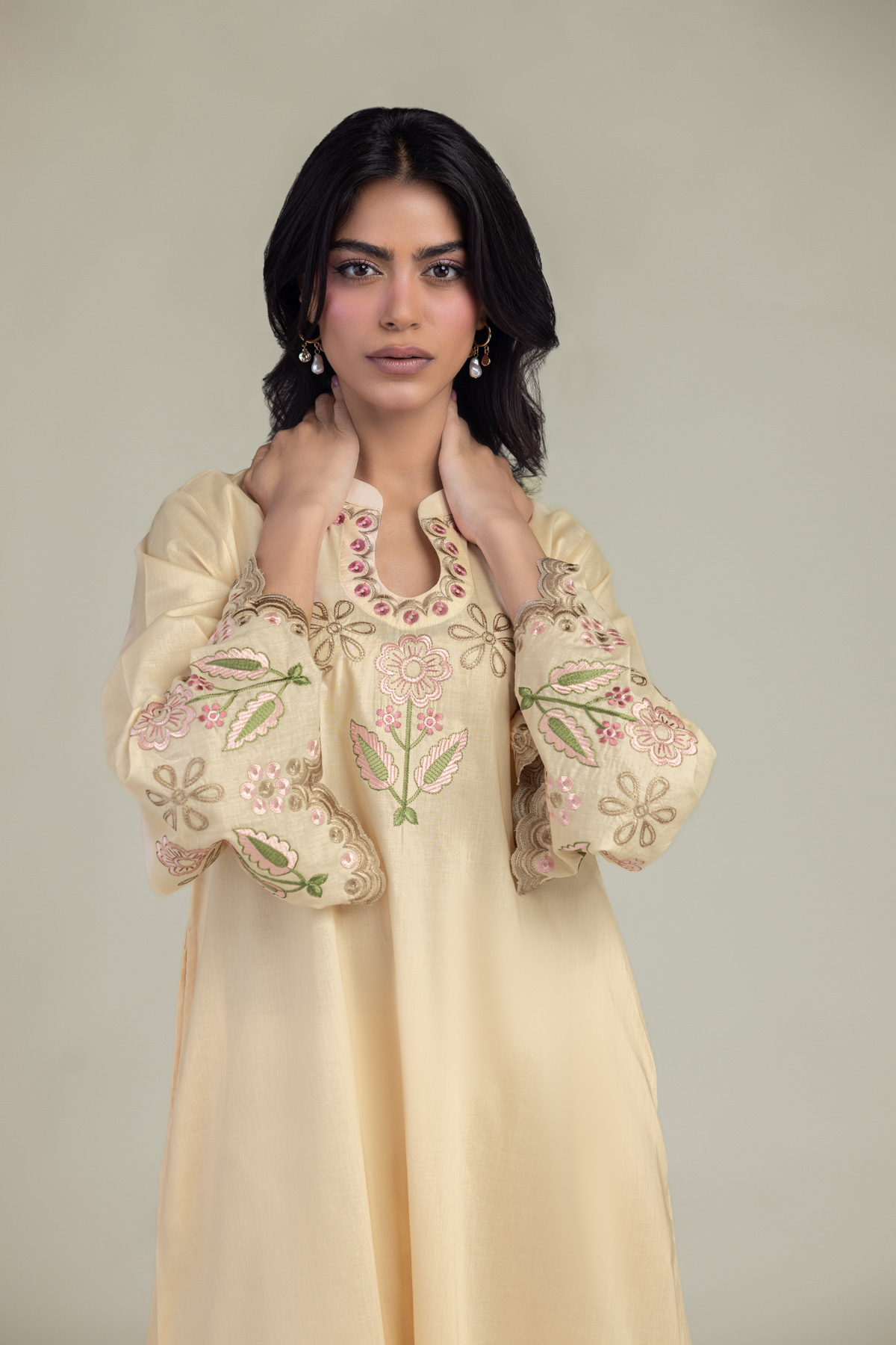 Embroidered Cambric Floral Beige Kurta - 1-26-457-A-C2-VG